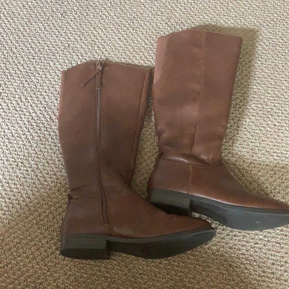 Brown High rise boots